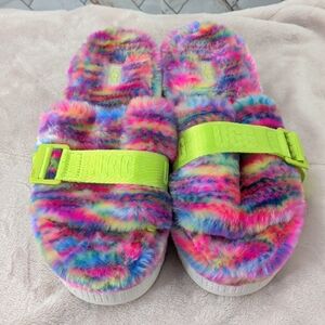 UGG Fluffita in Pixelate rainbow multicolor with white sole